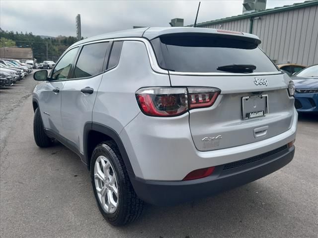 2024 Jeep Compass Sport