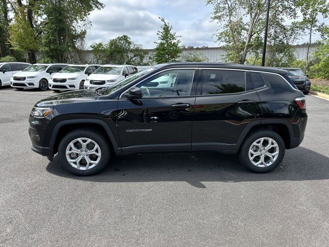 2024 Jeep Compass Sport