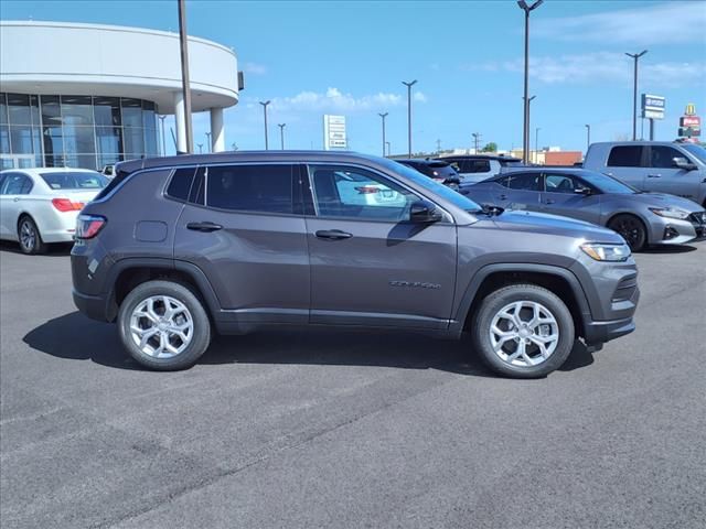 2024 Jeep Compass Sport