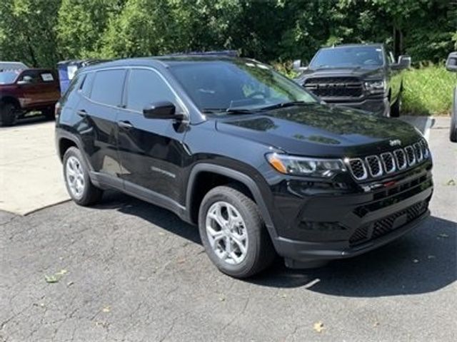 2024 Jeep Compass Sport