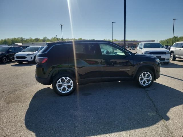 2024 Jeep Compass Sport