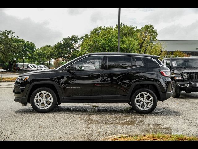 2024 Jeep Compass Sport