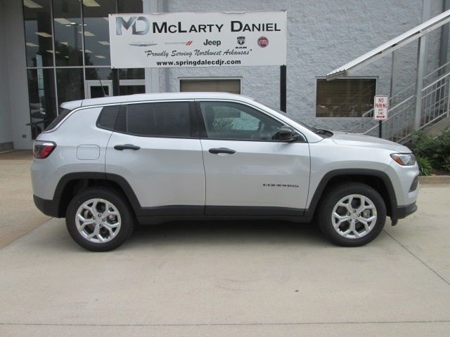 2024 Jeep Compass Sport