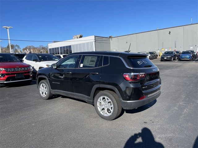 2024 Jeep Compass Sport