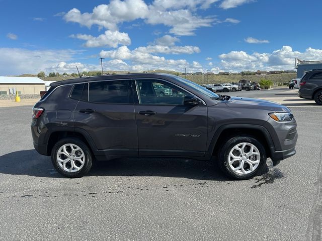 2024 Jeep Compass Sport