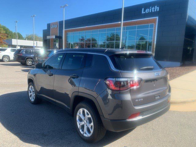 2024 Jeep Compass Sport