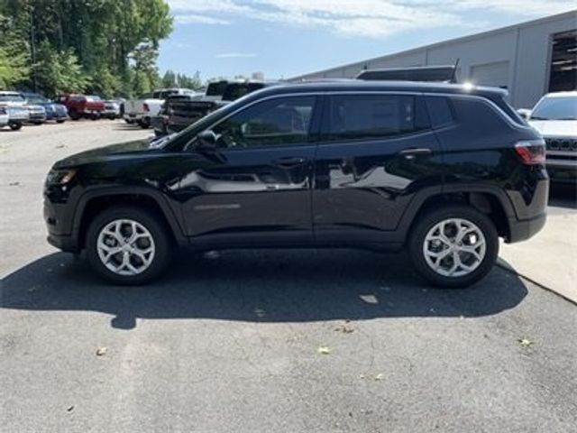 2024 Jeep Compass Sport