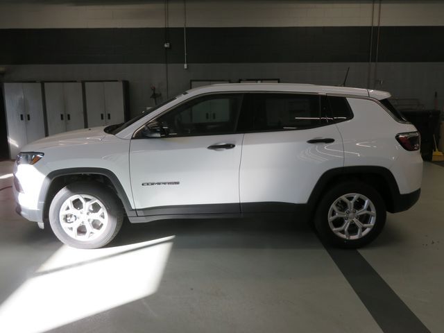 2024 Jeep Compass Sport