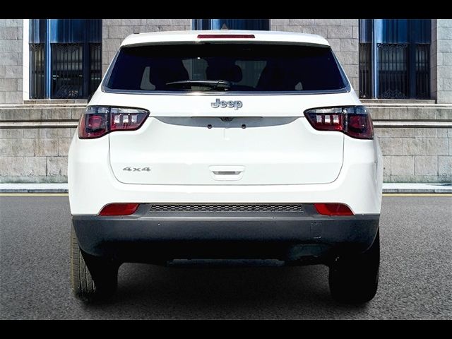 2024 Jeep Compass Sport