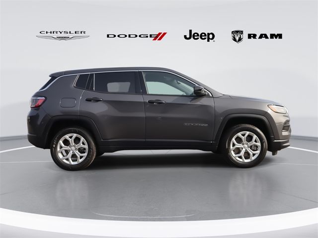 2024 Jeep Compass Sport