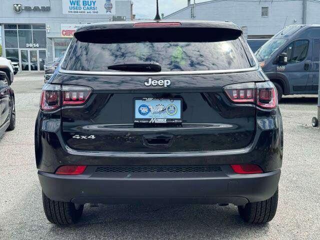 2024 Jeep Compass Sport