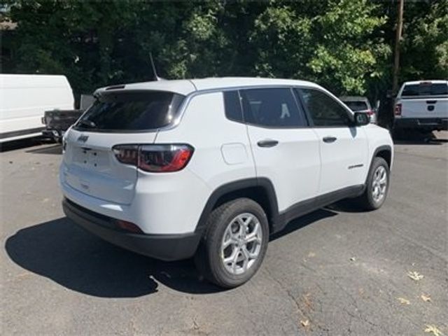 2024 Jeep Compass Sport