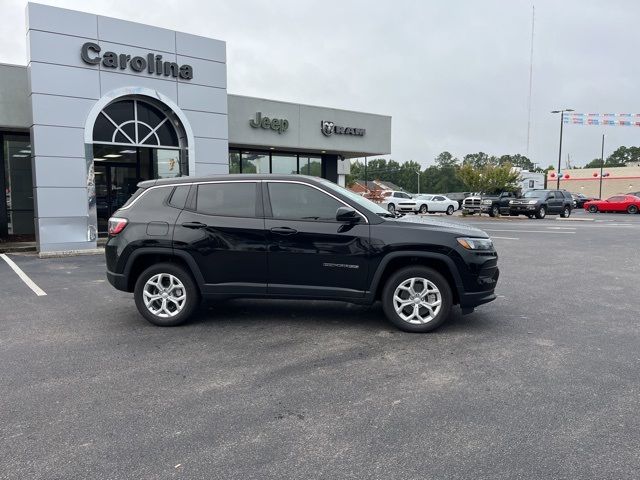 2024 Jeep Compass Sport