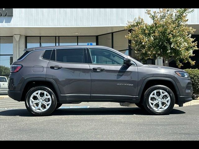 2024 Jeep Compass Sport