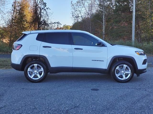 2024 Jeep Compass Sport