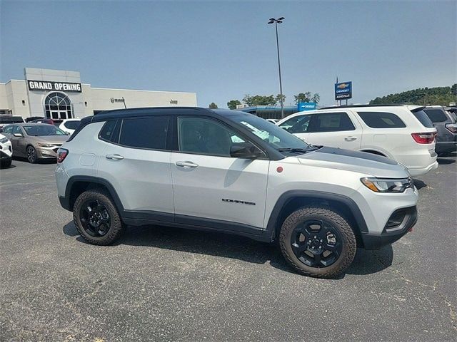 2024 Jeep Compass Trailhawk