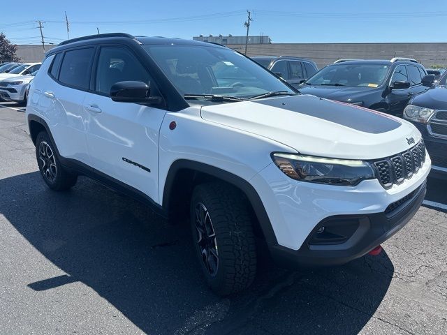 2024 Jeep Compass Trailhawk