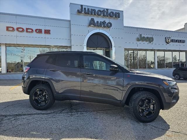 2024 Jeep Compass Trailhawk