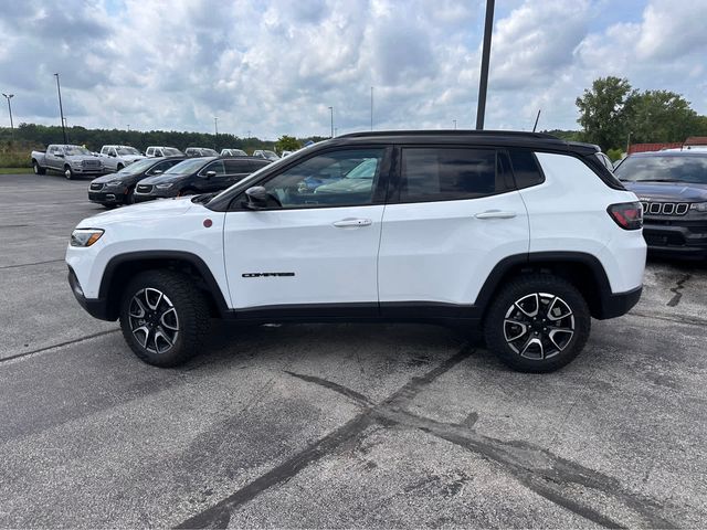 2024 Jeep Compass Trailhawk