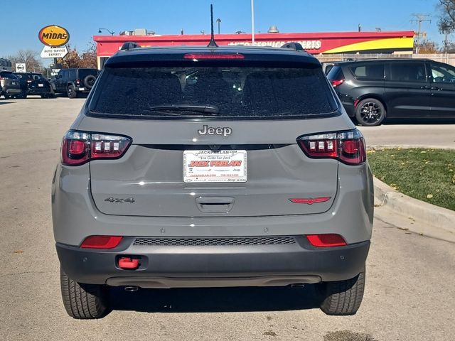 2024 Jeep Compass Trailhawk