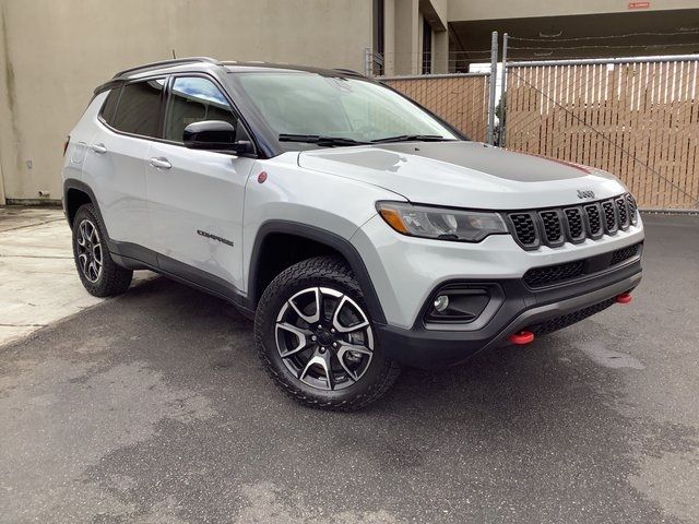 2024 Jeep Compass Trailhawk