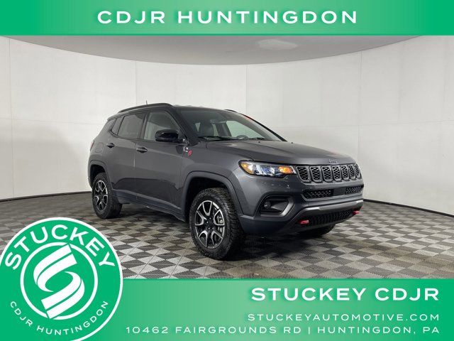 2024 Jeep Compass Trailhawk