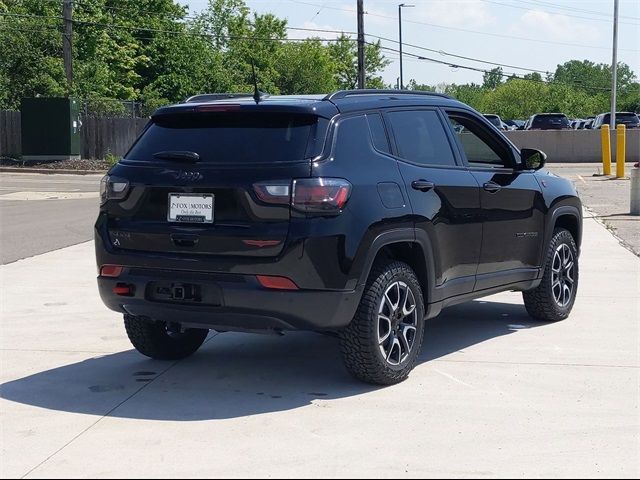 2024 Jeep Compass Trailhawk