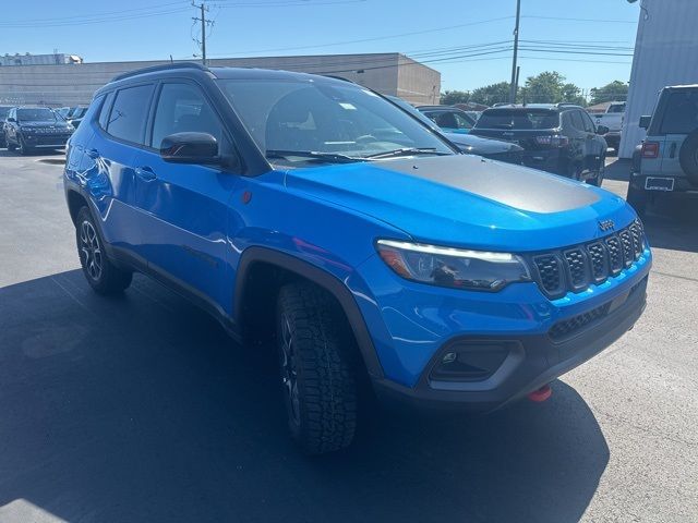 2024 Jeep Compass Trailhawk