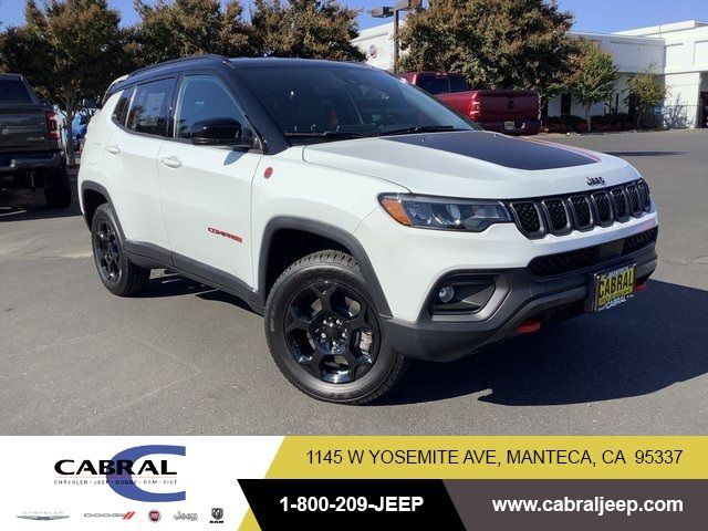 2024 Jeep Compass Trailhawk