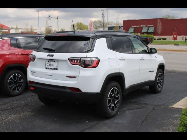 2024 Jeep Compass Trailhawk