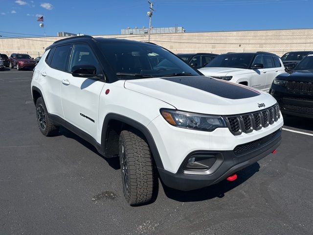 2024 Jeep Compass Trailhawk