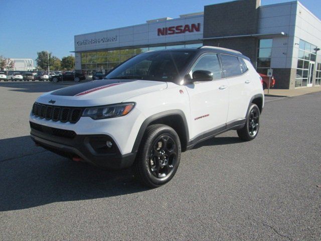 2024 Jeep Compass Trailhawk