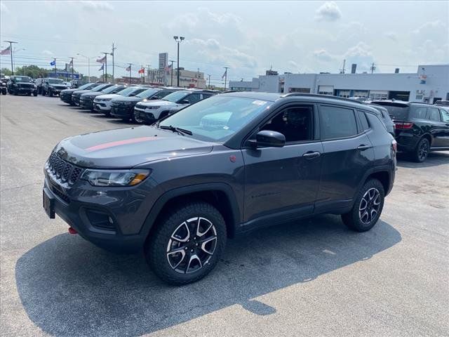 2024 Jeep Compass Trailhawk