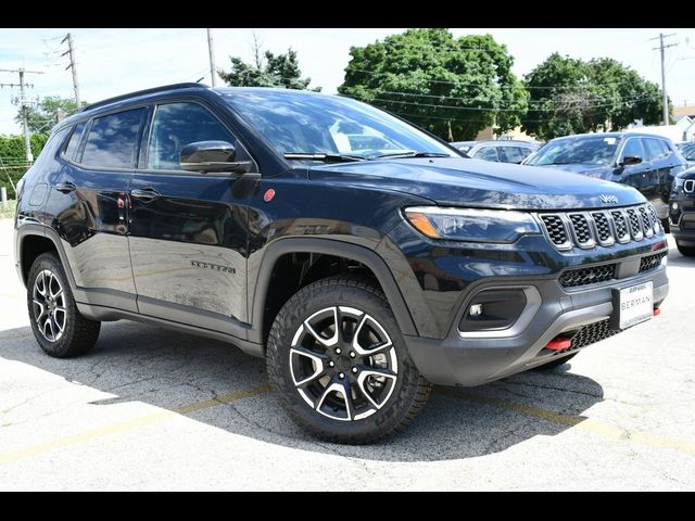 2024 Jeep Compass Trailhawk