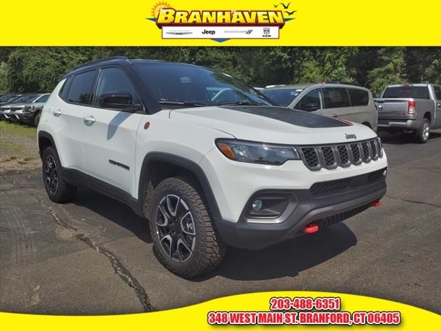 2024 Jeep Compass Trailhawk