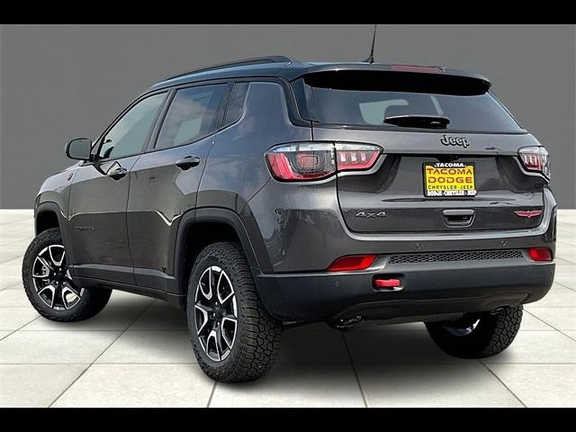 2024 Jeep Compass Trailhawk