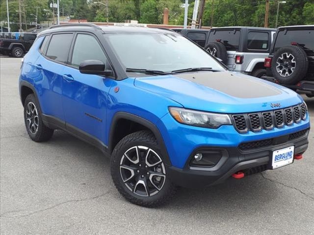 2024 Jeep Compass Trailhawk