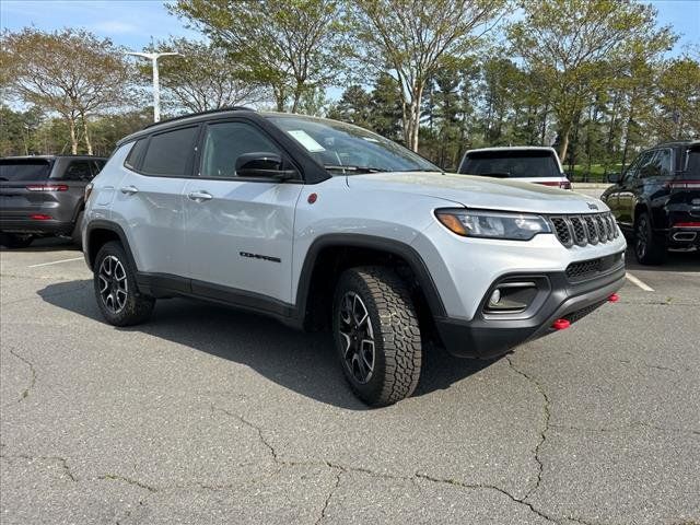 2024 Jeep Compass Trailhawk