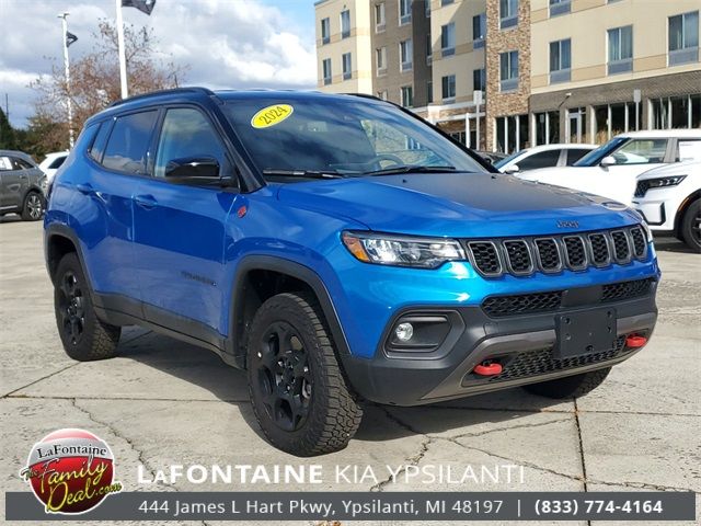 2024 Jeep Compass Trailhawk