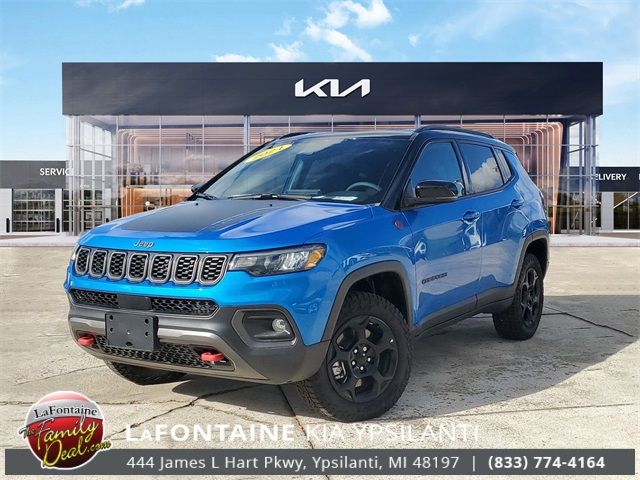 2024 Jeep Compass Trailhawk