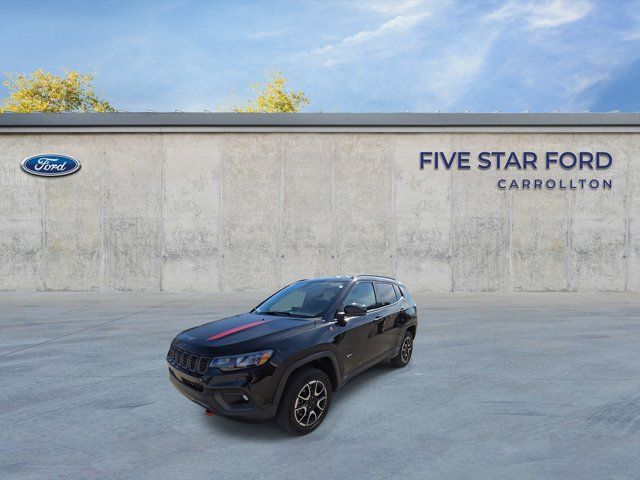 2024 Jeep Compass Trailhawk