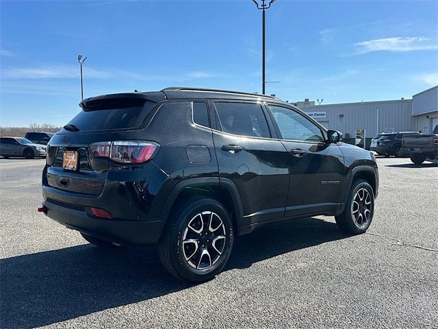2024 Jeep Compass Trailhawk
