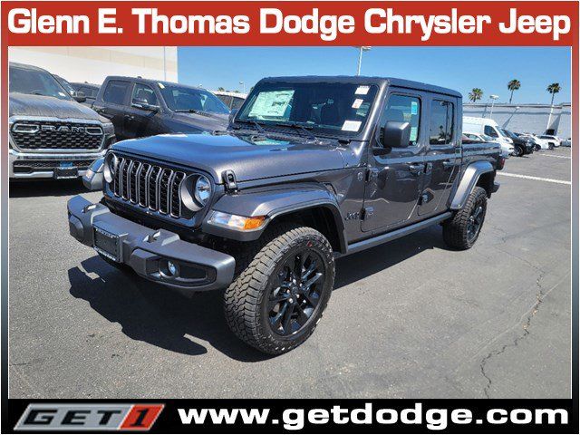 2024 Jeep Gladiator Sport