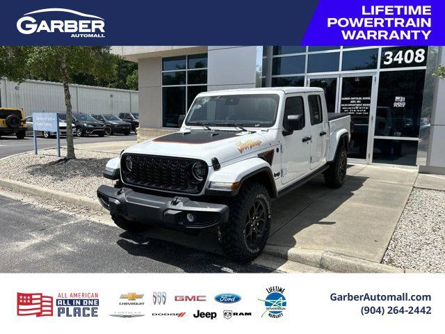 2024 Jeep Gladiator Jeep Beach