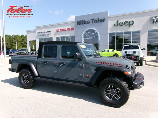 2024 Jeep Gladiator Mojave