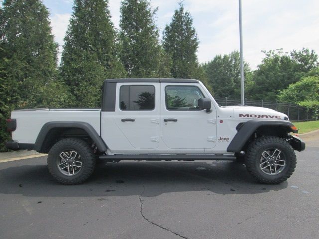 2024 Jeep Gladiator Mojave