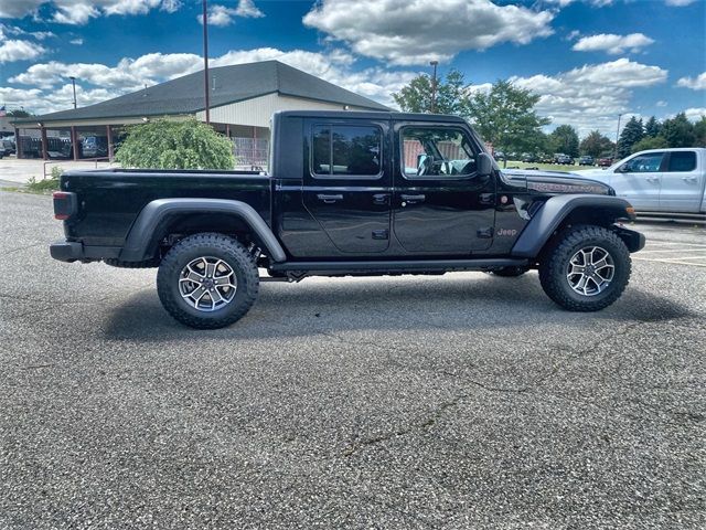 2024 Jeep Gladiator Mojave