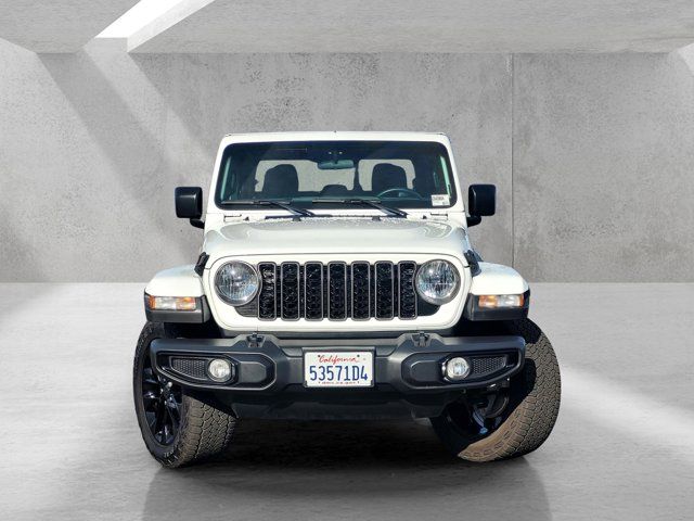 2024 Jeep Gladiator Nighthawk