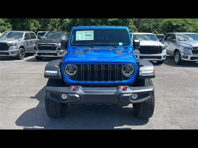 2024 Jeep Gladiator 