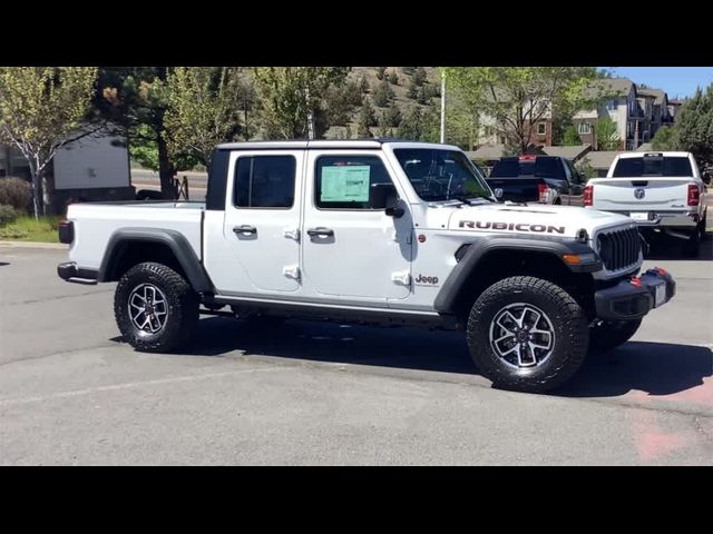 2024 Jeep Gladiator 